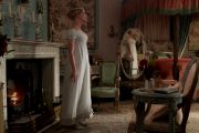Anya Taylor-Joy Lifts Her Dress In ‘Emma’