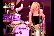 Courtney Love Showing Her Tits To Thousands Of Fans During A Concert