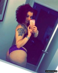 PAWG With Tats