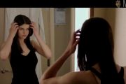 Alexandra Daddario Loses Her Confidence After Being Out-titted By Kate Upton In The Layover