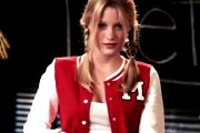Ashley Hinshaw – About Cherry