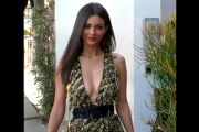 Victoria Justice Presents Her Sexy Cleavage And Legs