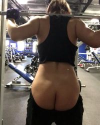Ass In The Gym