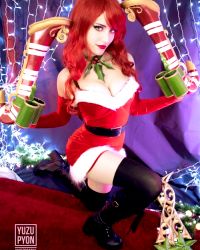 Candy Cane Miss Fortune Cosplay By YuzuPyon